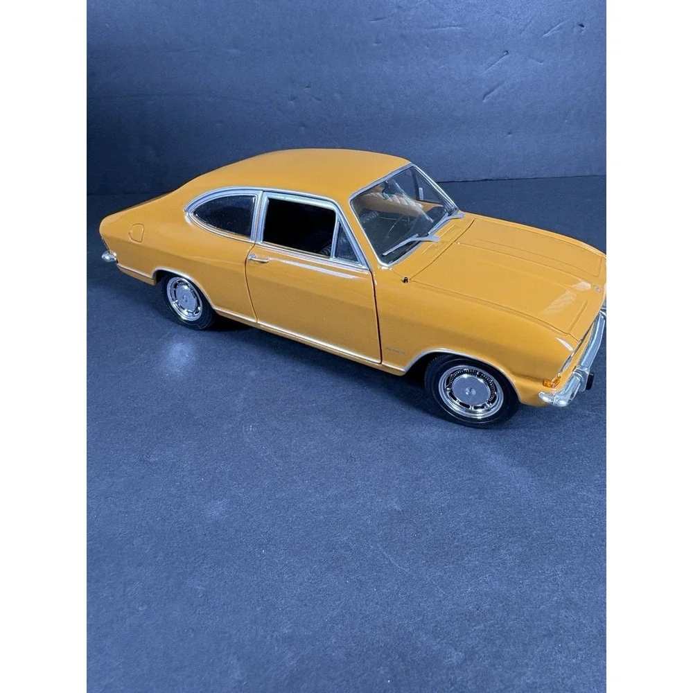 Revell Opel Kadett LS Coupe 1:18 Diecast Model Car Yellow w/ Box Display Base